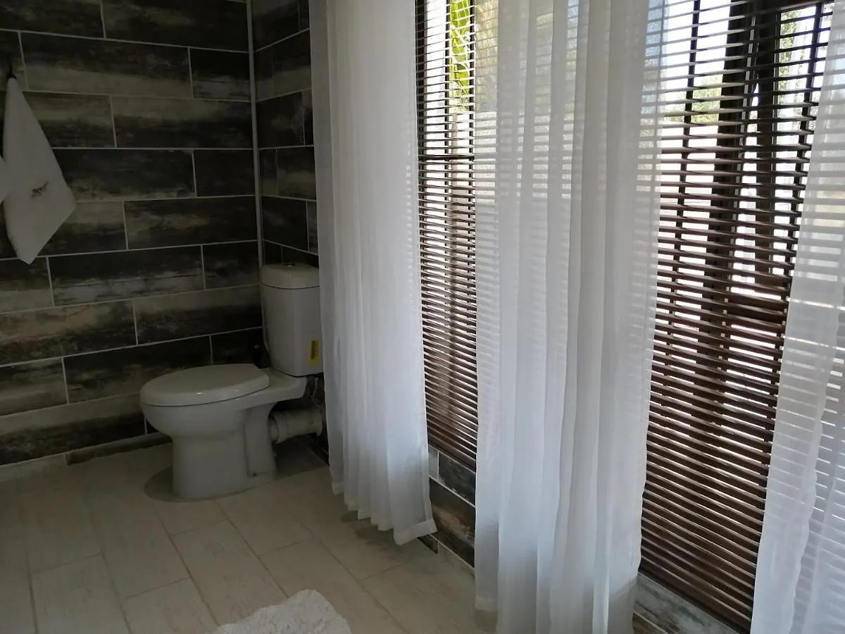 Guest house Villa Mariss Guesthouse Kraaifontein